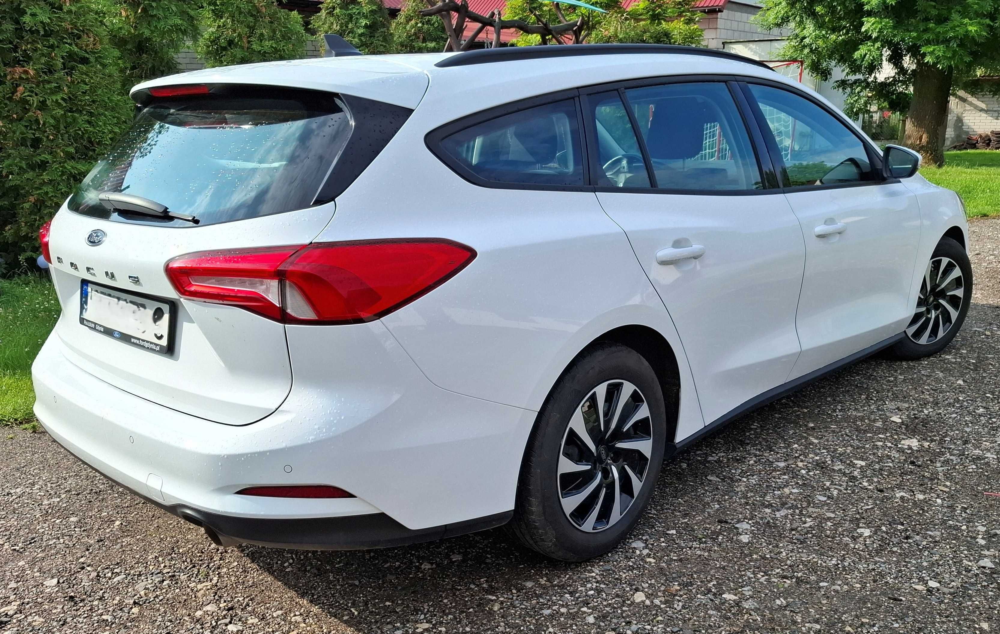 Wynajem wypożyczalnia aut pojazdów Ford Focus mk 4 IV