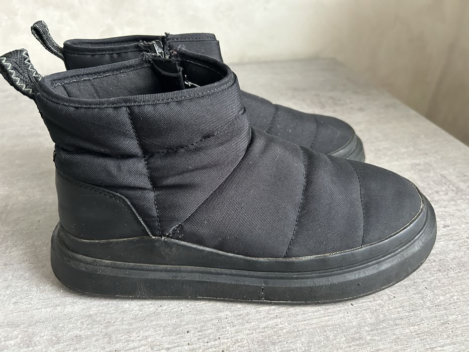 Zara ботинки дутики уги