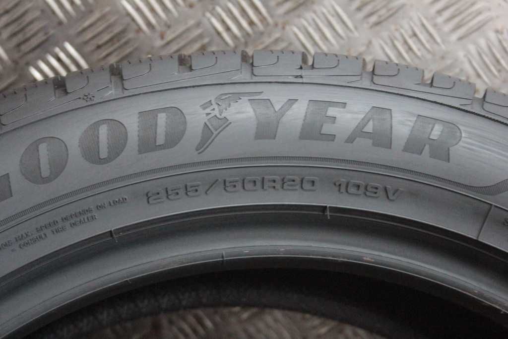 255/50/20 Goodyear Ultra Grip Performance+ SUV 255/50 R20 109V XL 22r