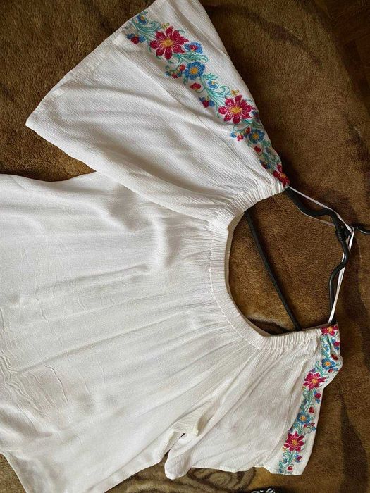 Футболка жіноча літня