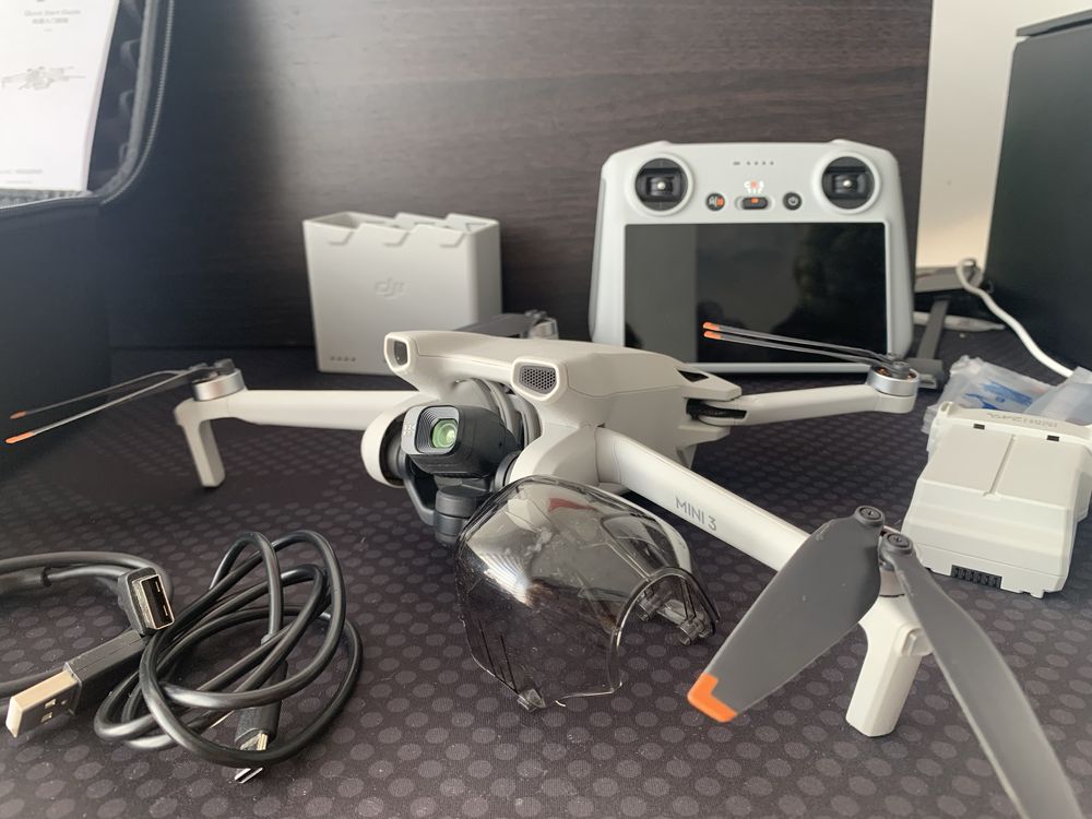 DJI Mini 3 fly more combo como novo + extras
