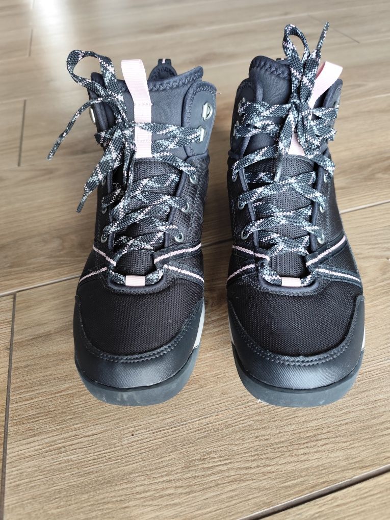 Buty damskie Quechua turystyczne