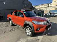 Продаю Toyota Hilux 2017 2,4