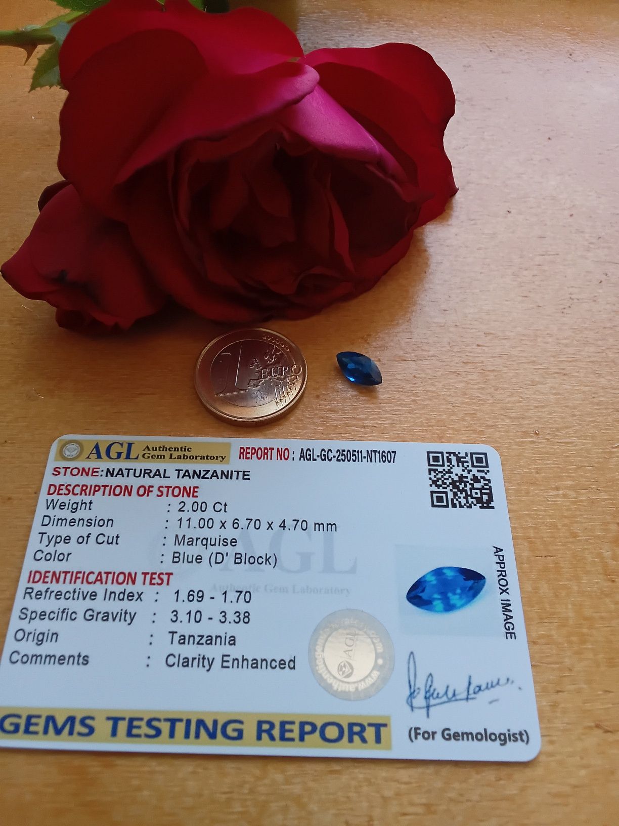 Tanzanita Natural Certificada com  2.00ct