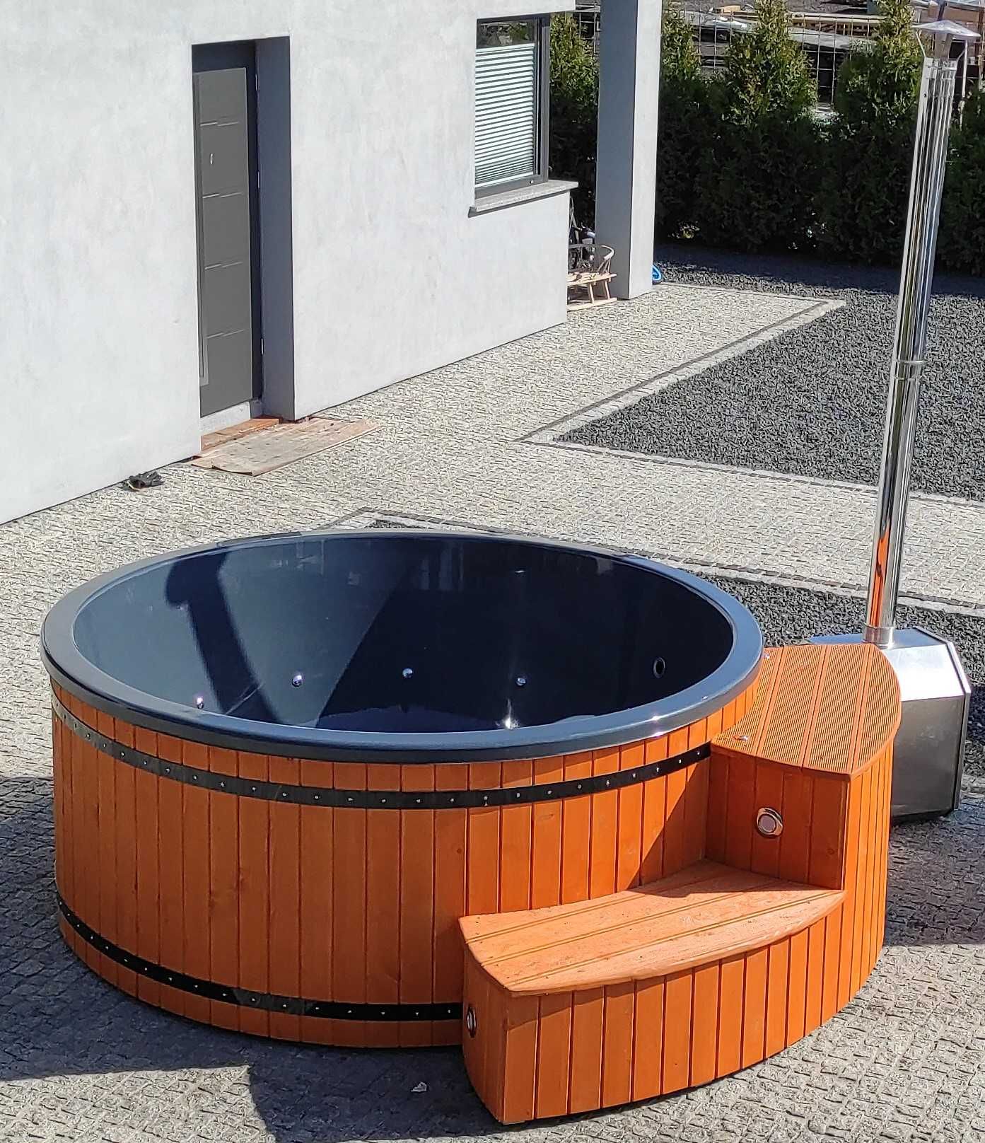 NOWA CAŁOROCZNA balia ogrodowa SPA hot tub LED 6-8 osób średnica 220cm