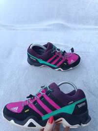 Женские кроссовки Adidas Terrex Gore -tex р39