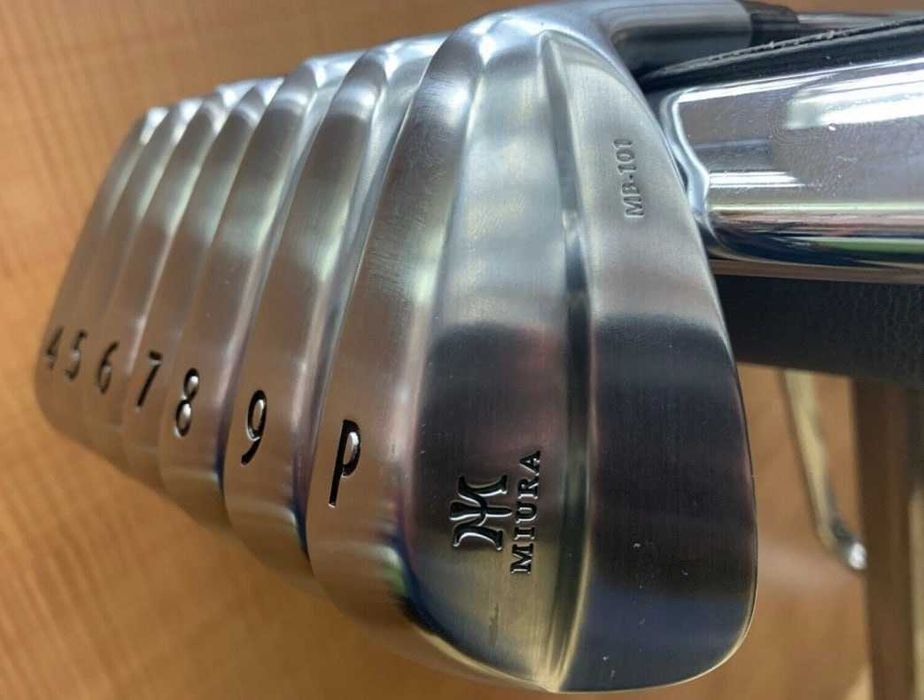 Zestaw golfowy Miura MB-101 (4–P) NSPRO 120x (7x)
