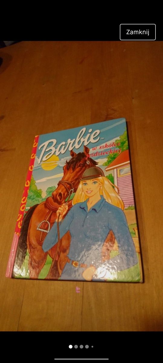 Książka Barbie w szkółce jeździeckiej 1999 rok