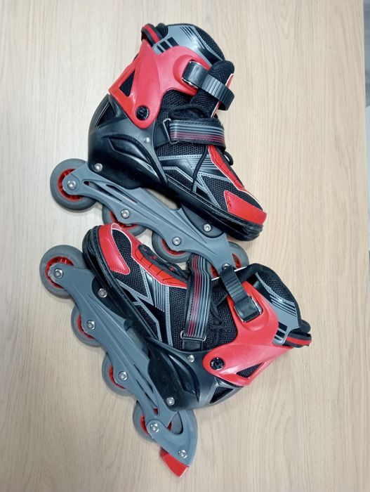 Patins em linha pouco usados