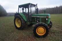 Traktor John Deere 3130 4x4  3140 zetor case