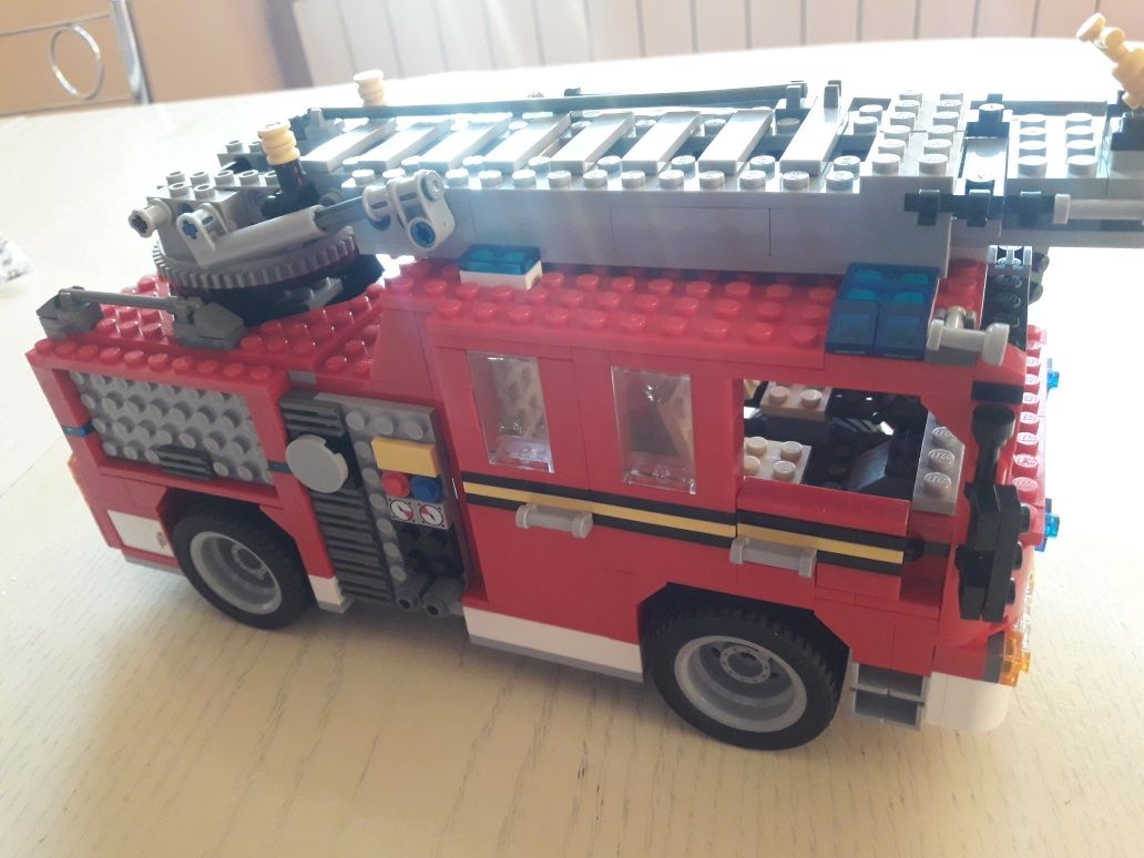 Lego Creator 6752  ,Lego Technic 8068.