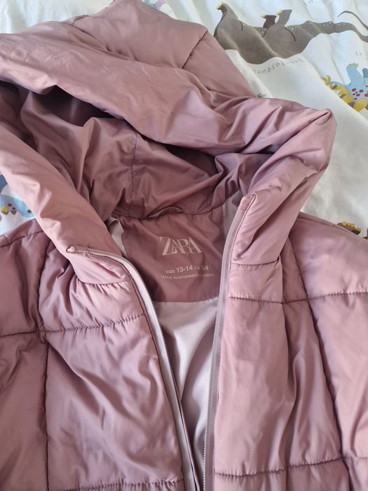 Продам куртку Zara