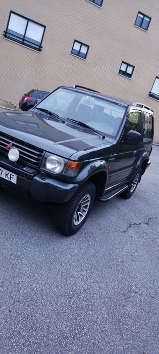 Mitsubishi Pajero GLX 2.5