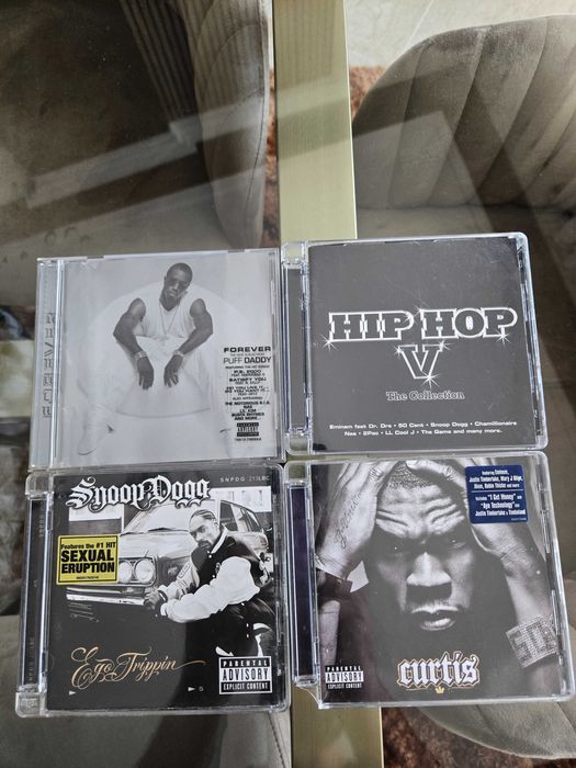 Vendo cds snoop dogg , puff daddy 50 cent