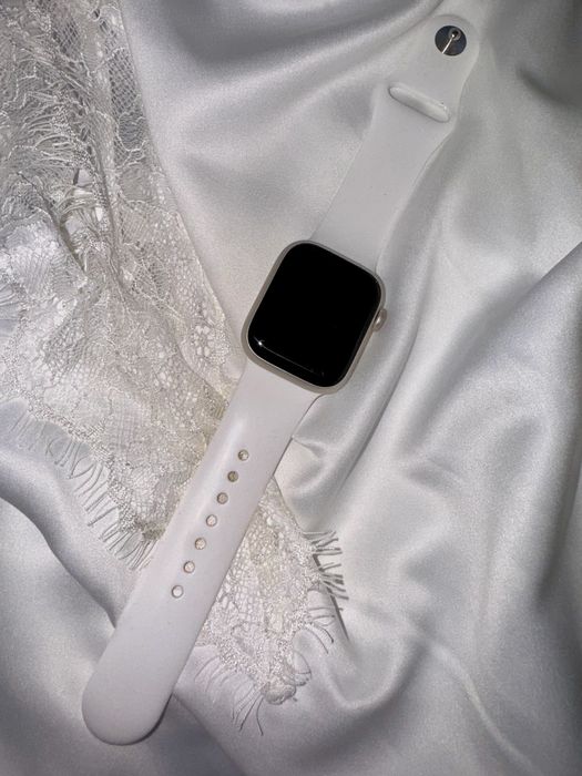 Смарт-годинник Apple Watch Series 7 41mm