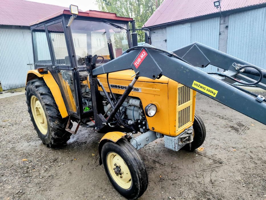 Ursus c-360 z ładowaczem tur i łyżką