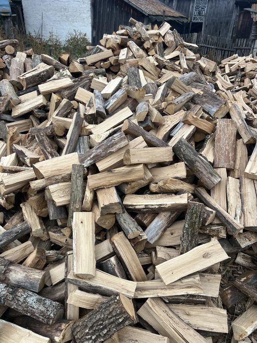 Дубові сухі дрова