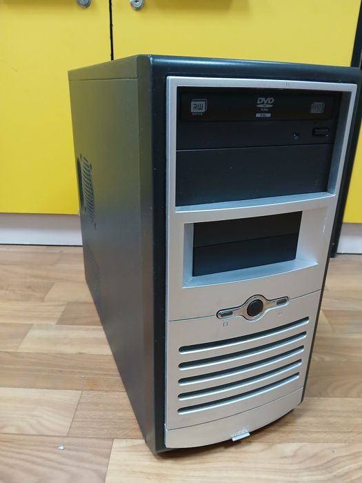 Cистемний блок - Компьютер 4 ядра 3Гб