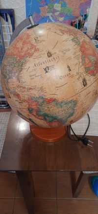 Globus podświetlany niemiecki