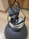 Industrialna lampa szara