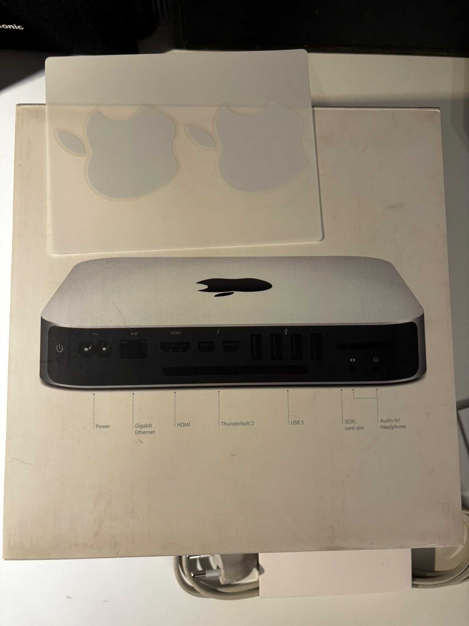 Apple Mac Mini Late 2014 8GB RAM 1 TB HDD