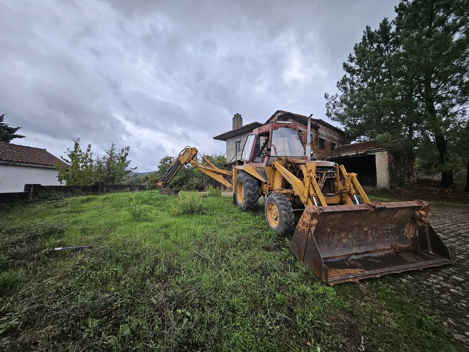 Vendo rectoescavadora case 580G turbo
