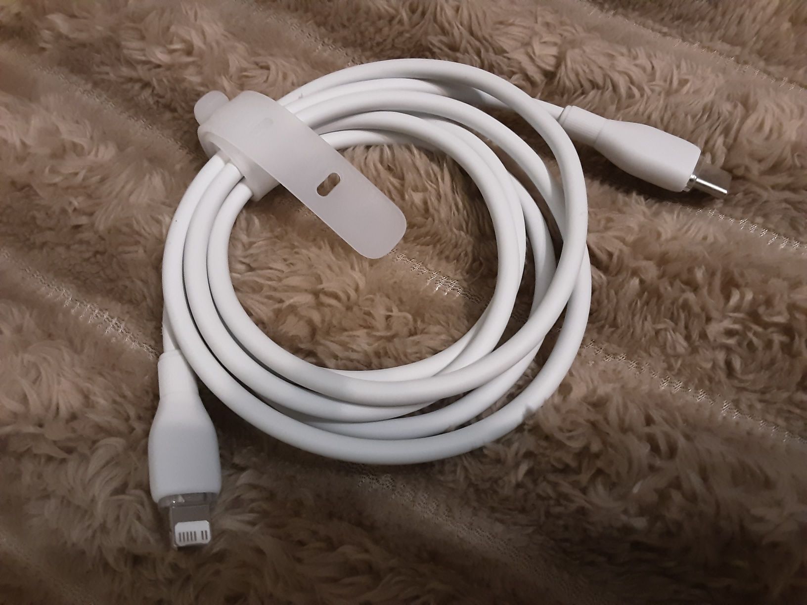 Кабель Baseus Type-С для iPhone 14, 13, 12, 11 pro max

max