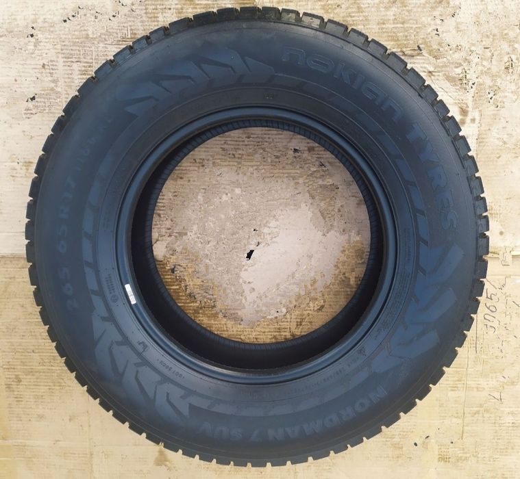 Зима Новые! 265-65-r17 *Nokian*