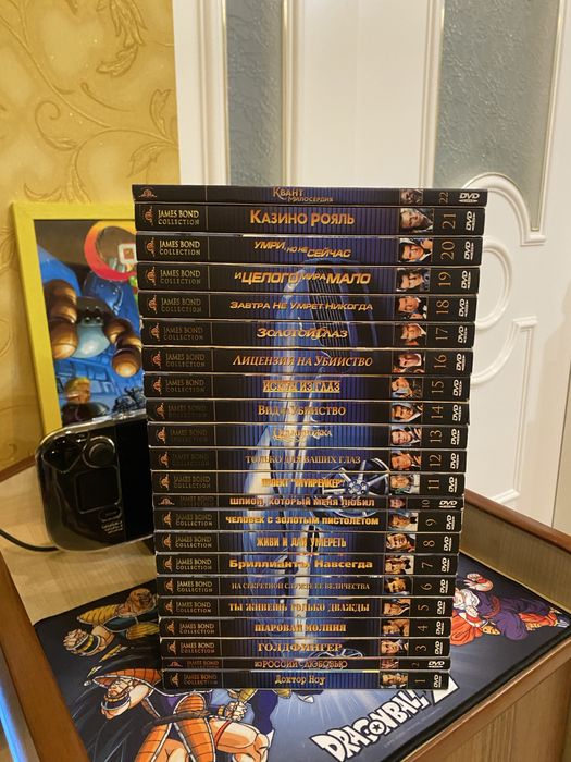 Джеймс Бонд 22 фільми Колекційні двухдискові видання Кіноманія