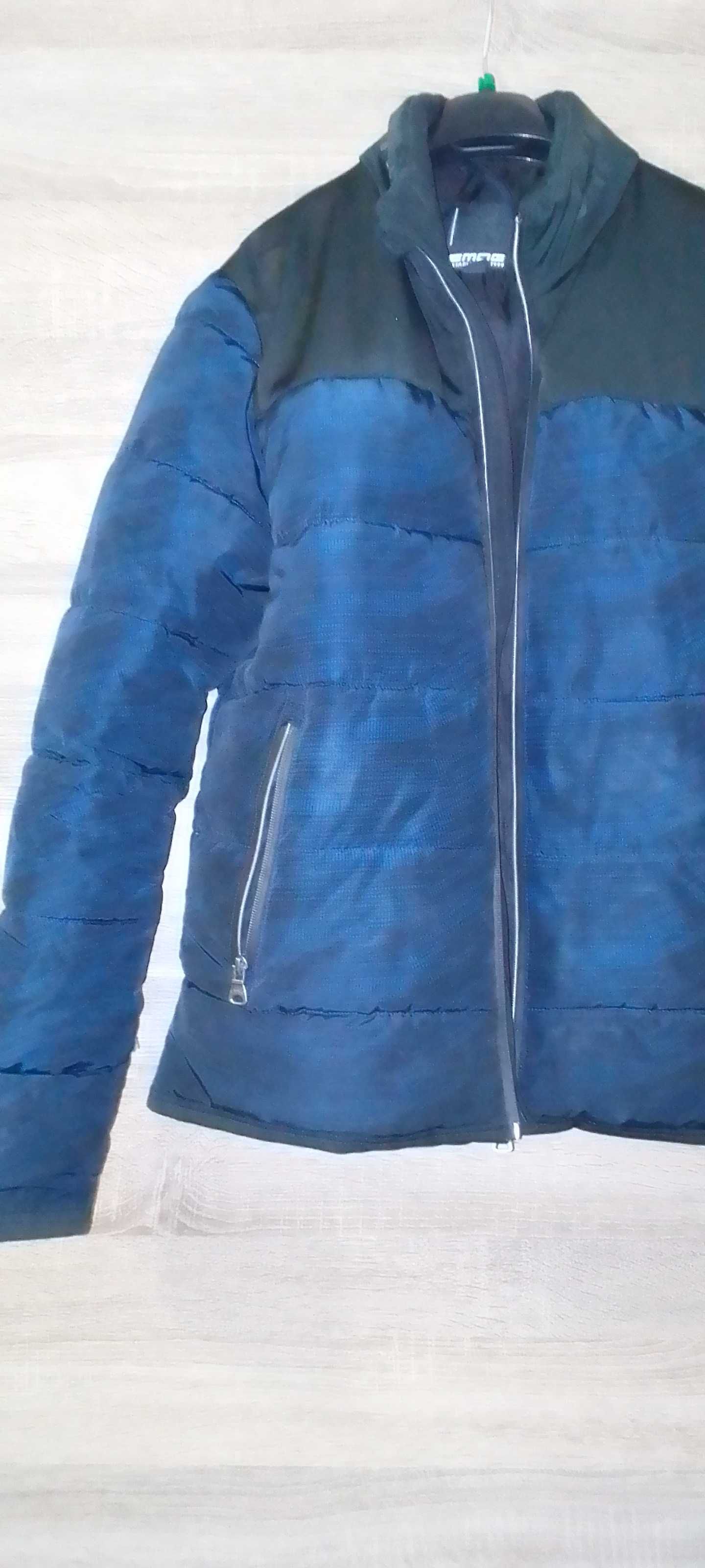 Куртка - пуховик Smog, размер S, є пошкодження