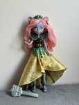 Мауседес Кінг монстер хай бу-йорк monster high
