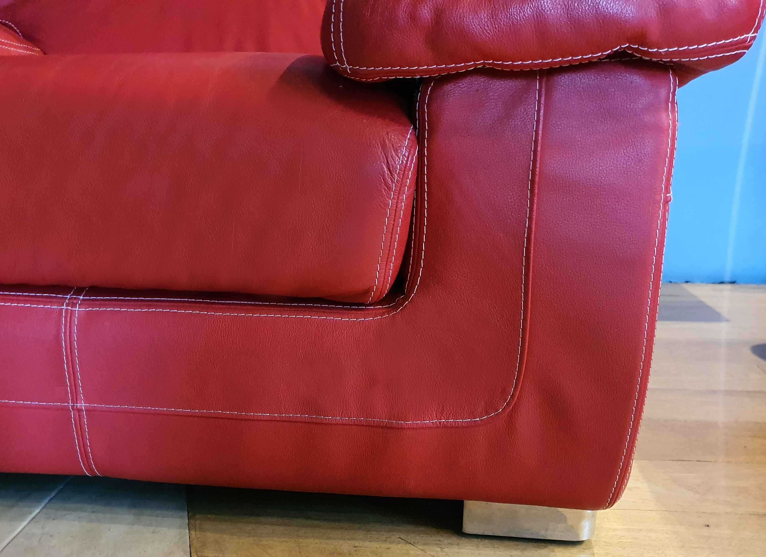 Fotel skórzany czerwony nowoczesny