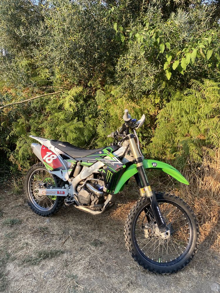 Vendo kawasaki kxf 250