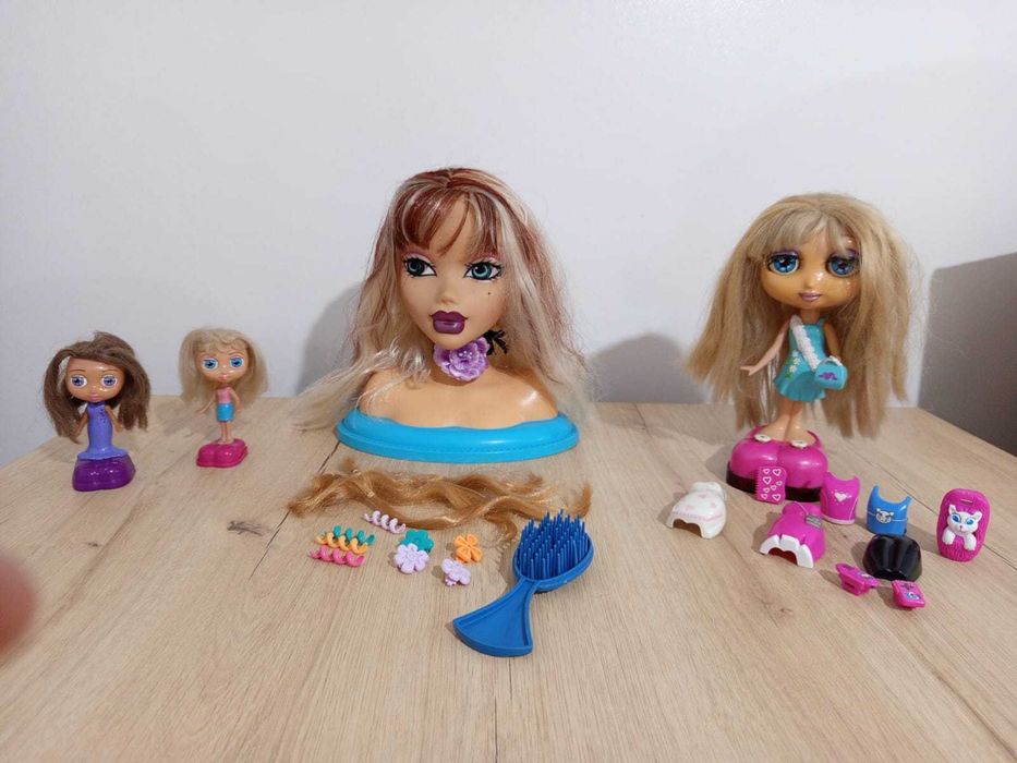 Bonecas Bratz. Roupa e acessórios