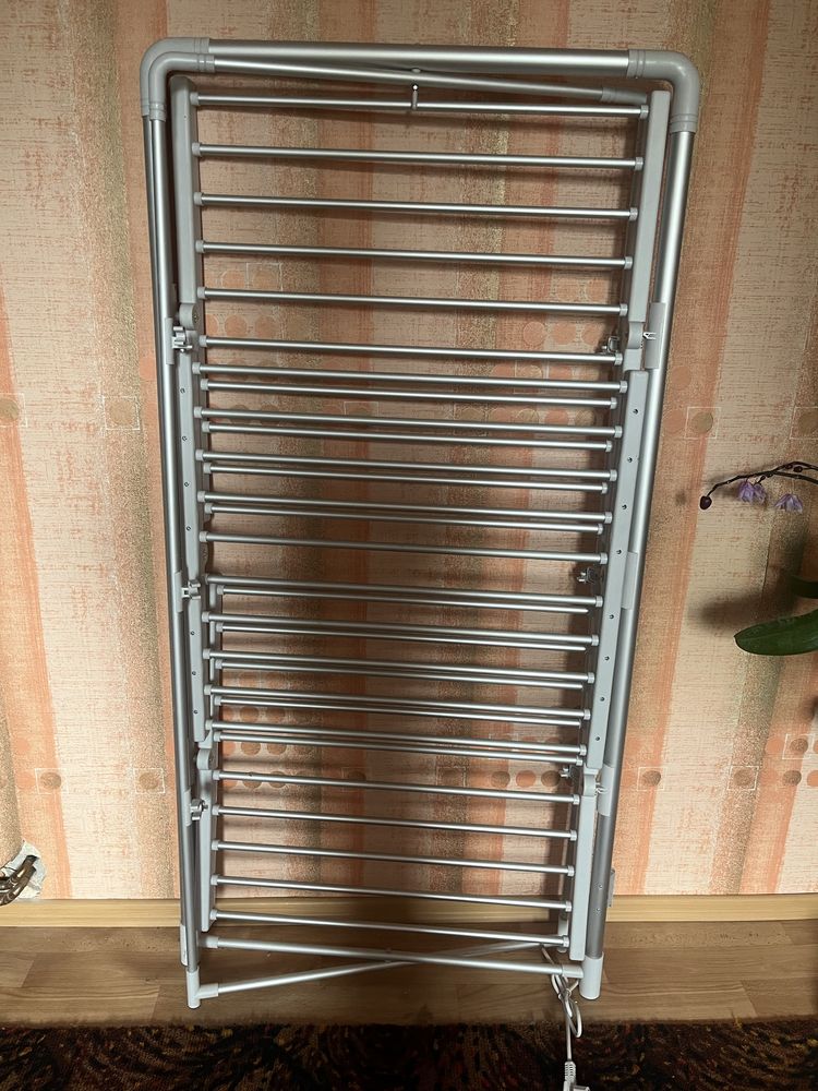 Suszarka na ubrania elektryczna podgrzewana