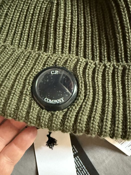 Шапка  C.P.Company. Оригинал. One Size.