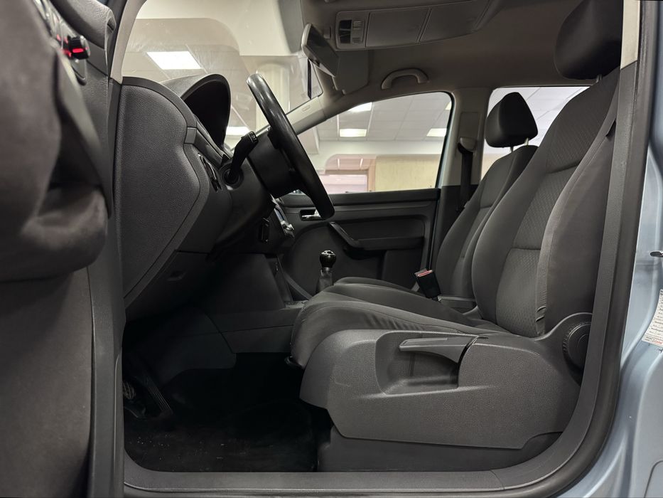 Volkswagen Touran 1.6МРi 8V 5МКПП 2006 р.в. (102 к.с.)