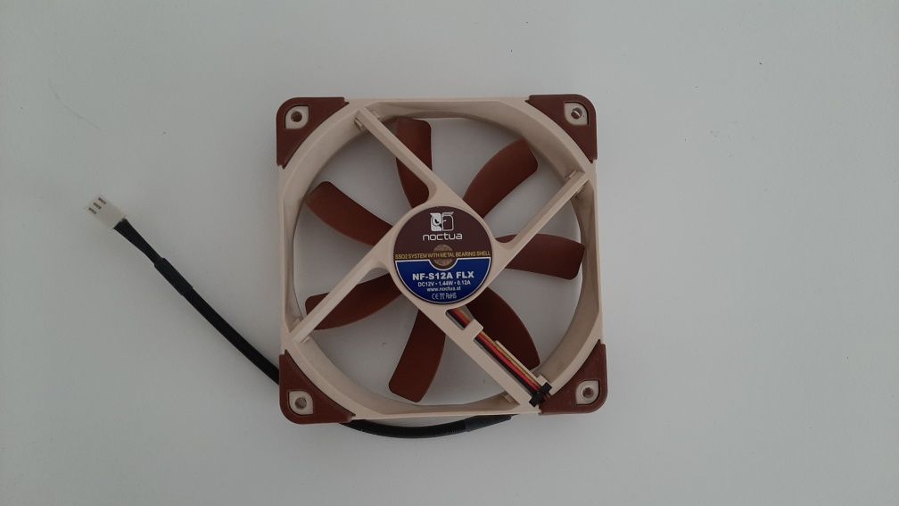 Noctua NF-S12A FLX