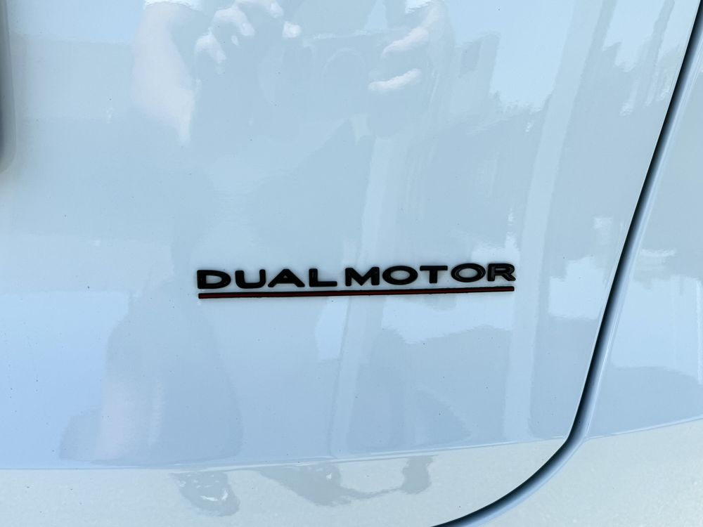 Продам Tesla Y Performance
