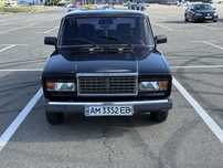 Автомобіль ВАЗ 21070