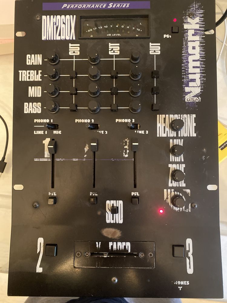 Mixer Numark DM 1260X