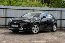 Lexus UX bezwypadkowy FV23%