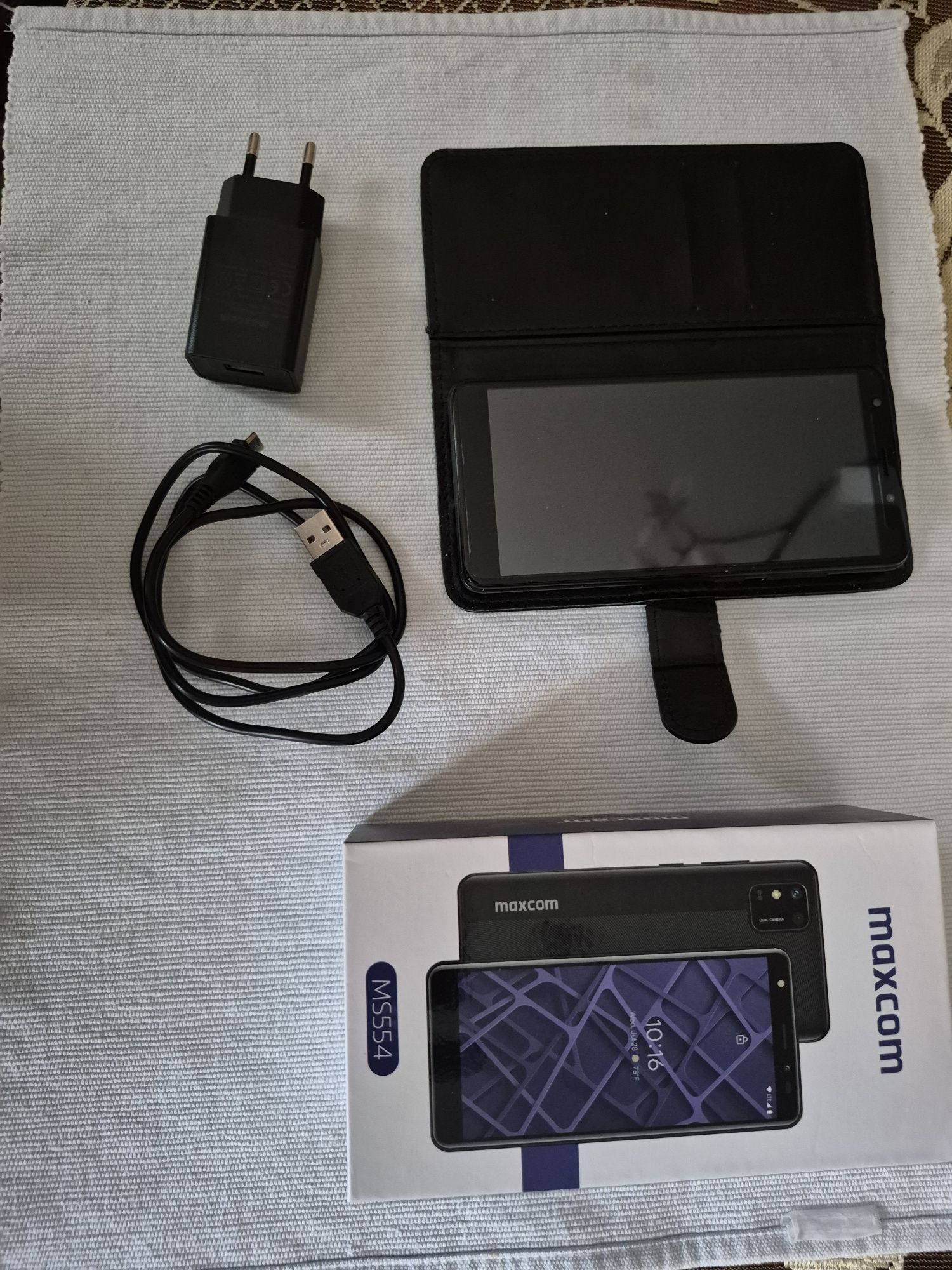 Sprzedam  smartfon maxcom MS554