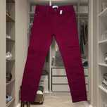 Calça.         .