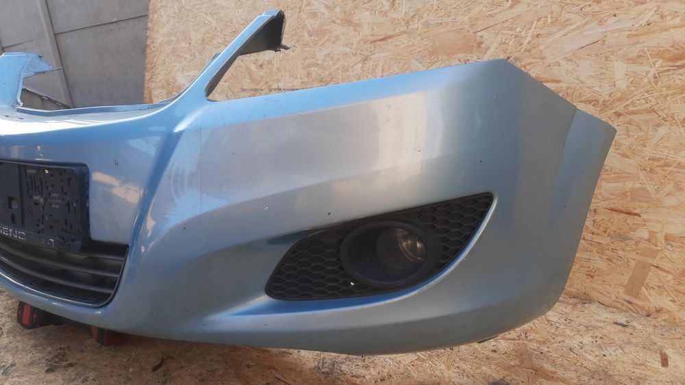 lak. Z21Y  zderzak przedni Opel Zafira B