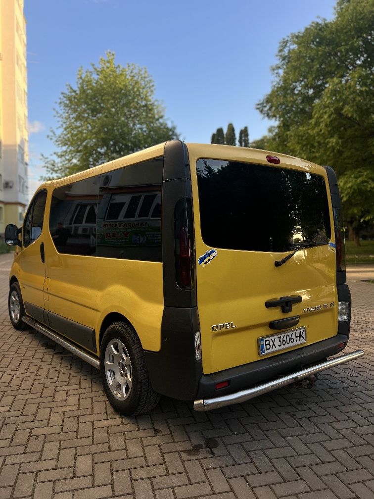 Opel Vivaro, 1.9 супер стан