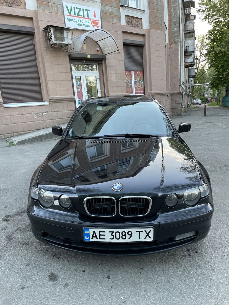 Продам BMW 316 compact 1.8 бензин 2001г.