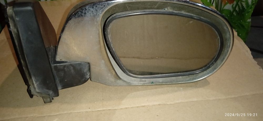 Зеркало заднего вида 2101 .