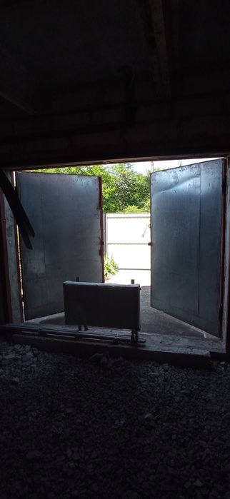 Ворота  гаражні, утеплені