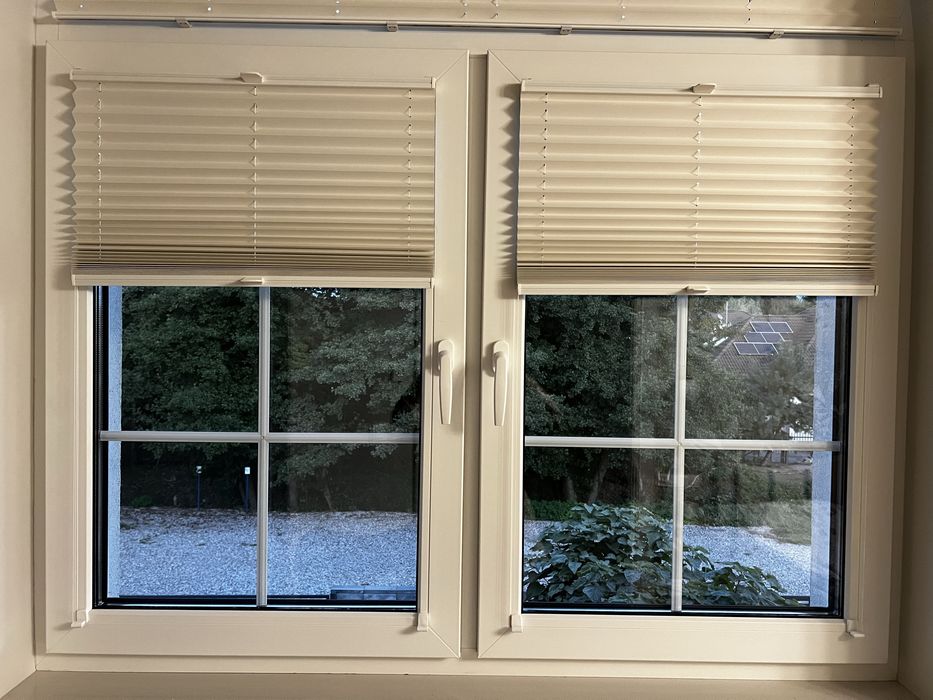 Nowe Plisy rolety białe z black out 51,5 x 97